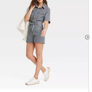 🆕👖Short Sleeve Denim Jumpsuit/Romper
